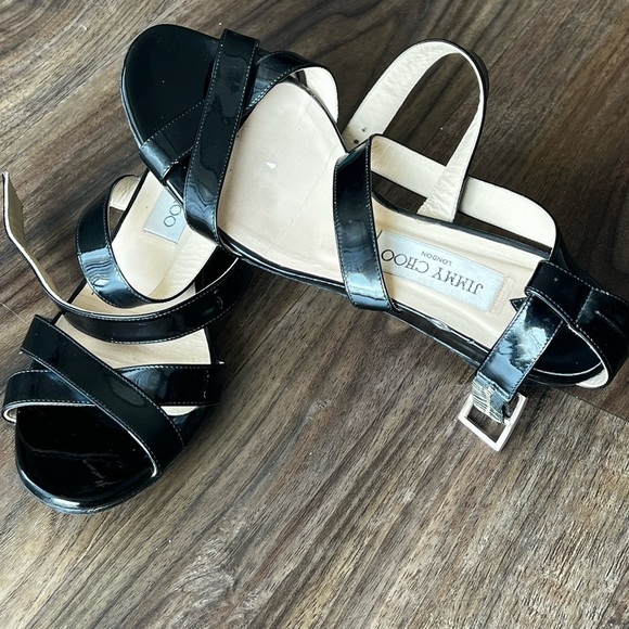 Jimmy Choo “Connor” Black Patent Leather Cross Strap Sandal. Made in Italy - Picture 2 of 10